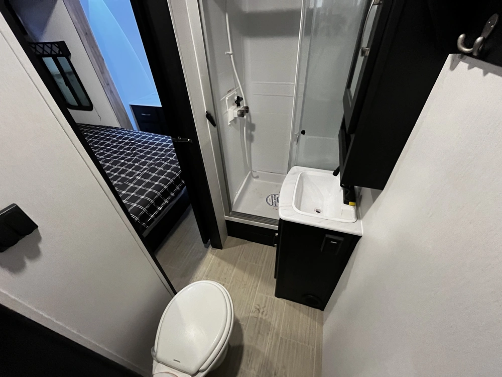 Coachmen Adrenaline 21lt 2024 alt