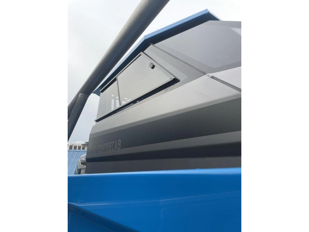 2023 Other 2250 Centercab alt