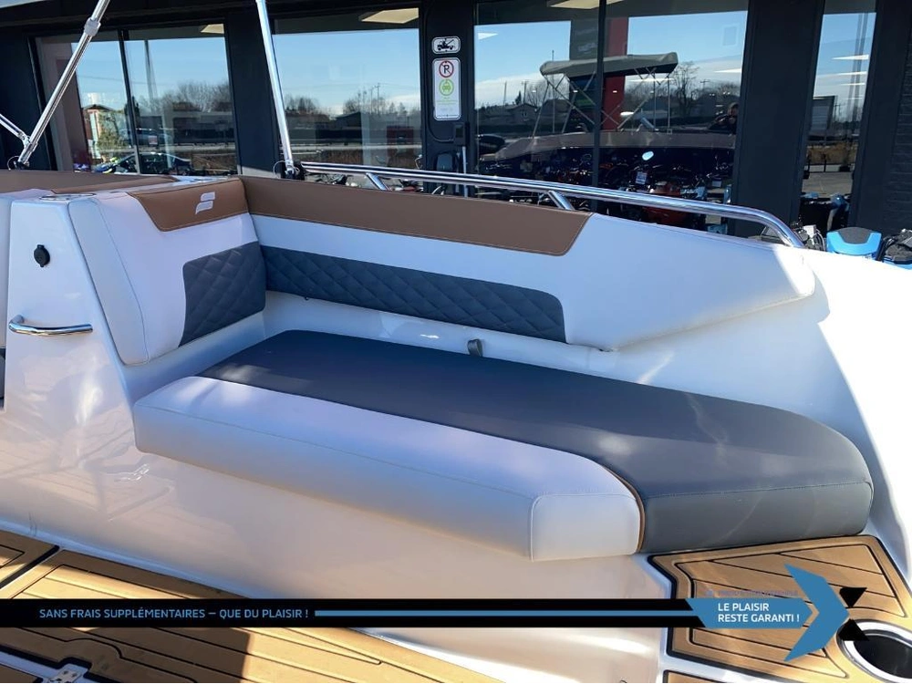 Starcraft Svx 171 Ob 90hp Deck Boat Bateau Ponté 2025 alt