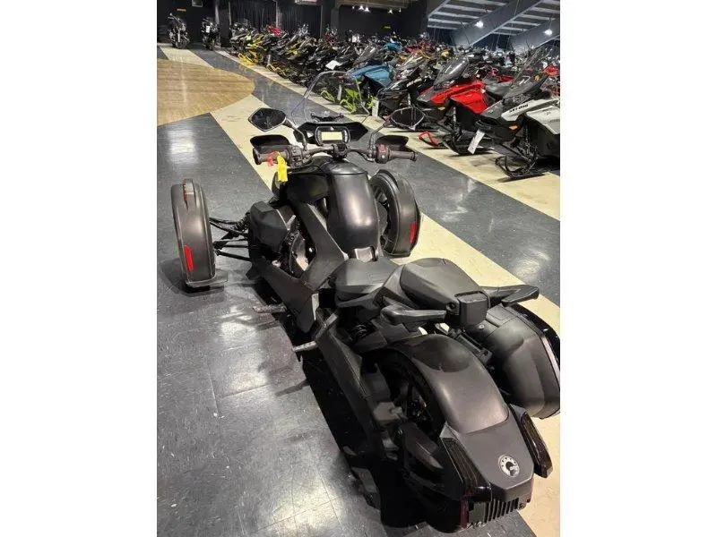 2019 Can-Am RYKER 900 ACE thumbnail 3