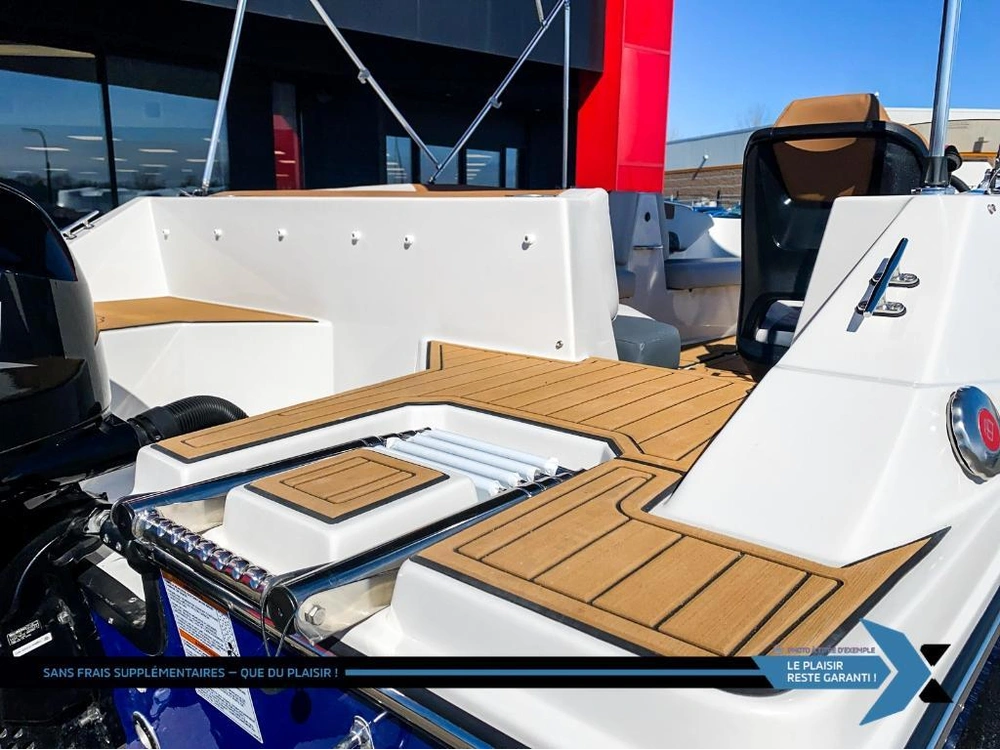 Starcraft Svx 171 Ob 90hp Deck Boat Bateau Ponté 2026 alt