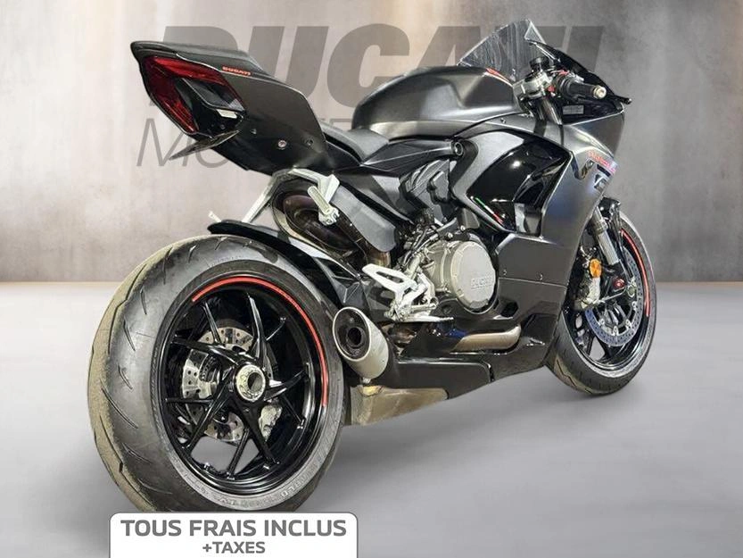 Ducati Panigale V2 2024 alt