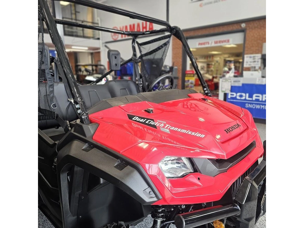 2025 Honda Pioneer 1000 Base alt