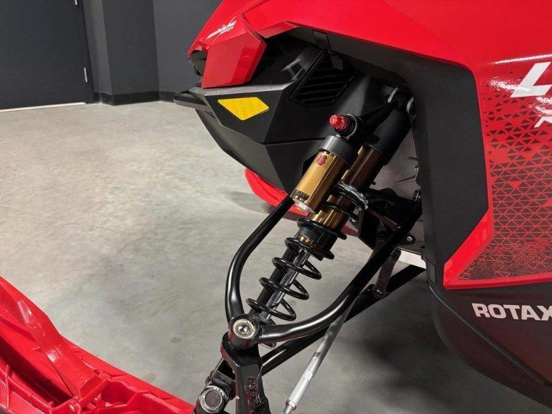 Lynx Rave Re 600r 2025 alt