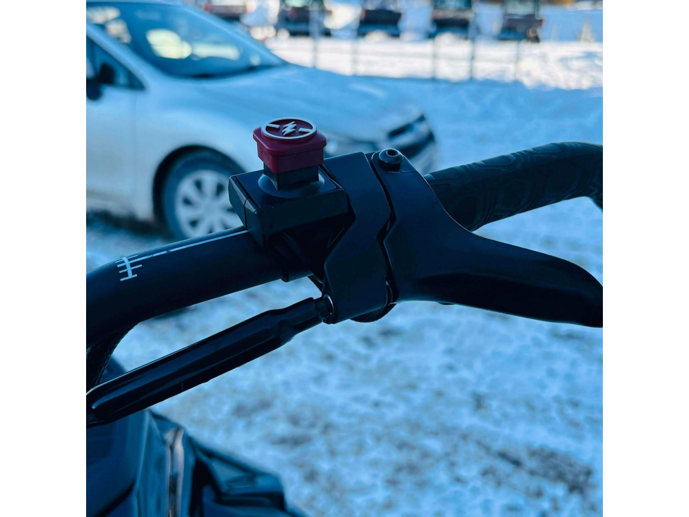 Bombardier Summit 850 Adrenaline E-tec 2024 alt