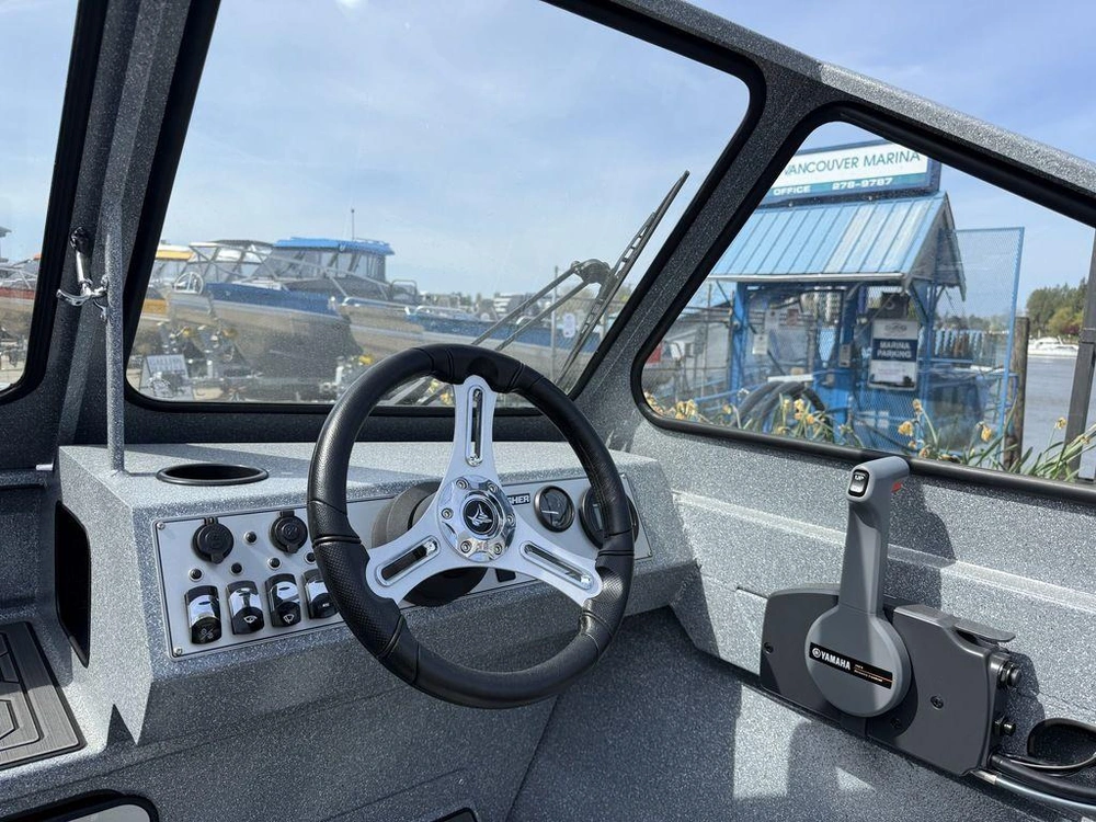 2026 Kingfisher 1825 Falcon - Black alt