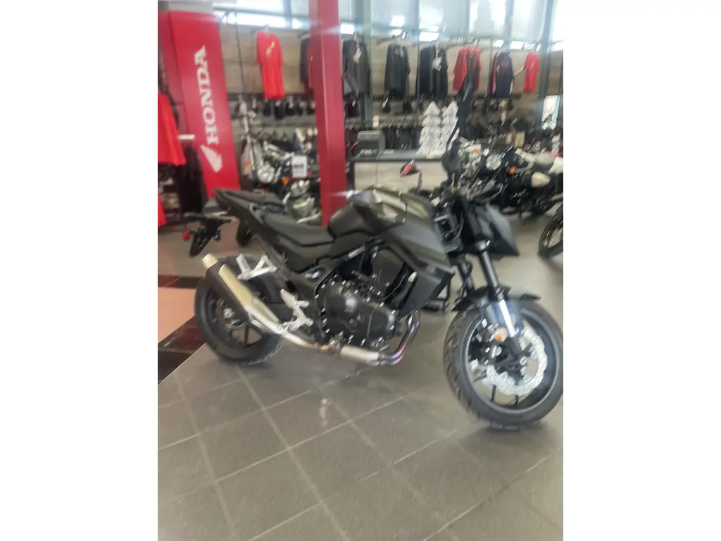 2025 Honda CB750AS - DEMO - Hornet