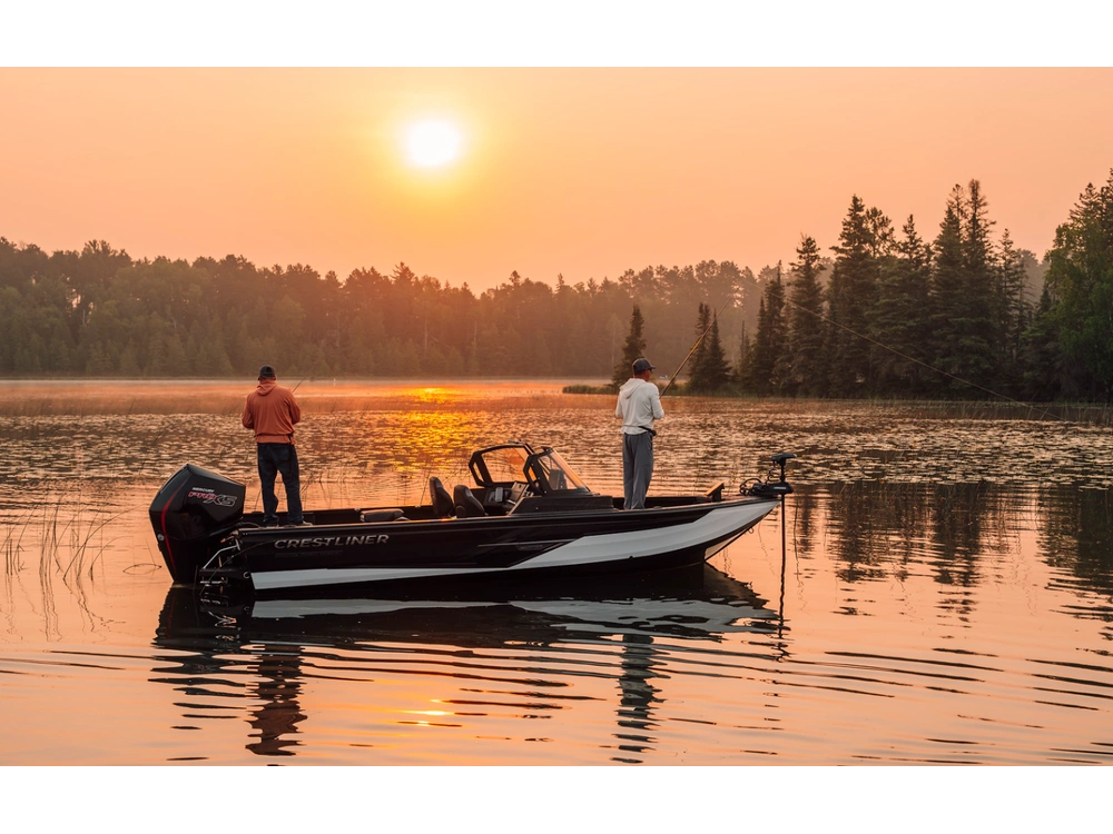 2026 Crestliner 2050 Fish Hawk Wt alt