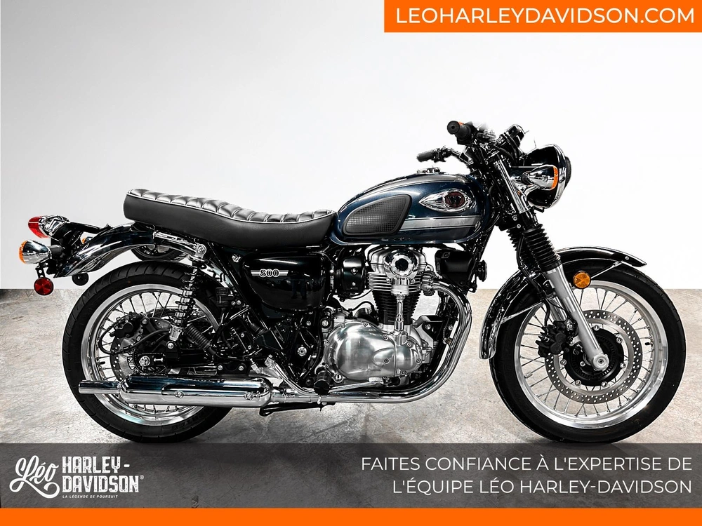 2023 Kawasaki W800 alt