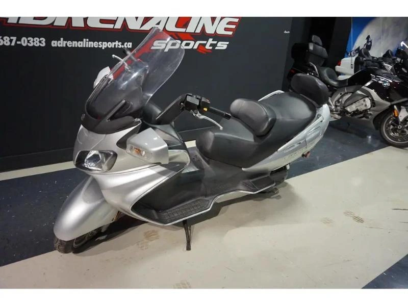 Suzuki Burgman 650 2005 alt