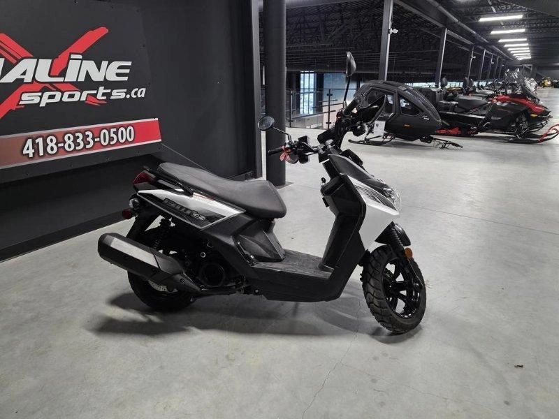 Yamaha Yw125 2016 alt