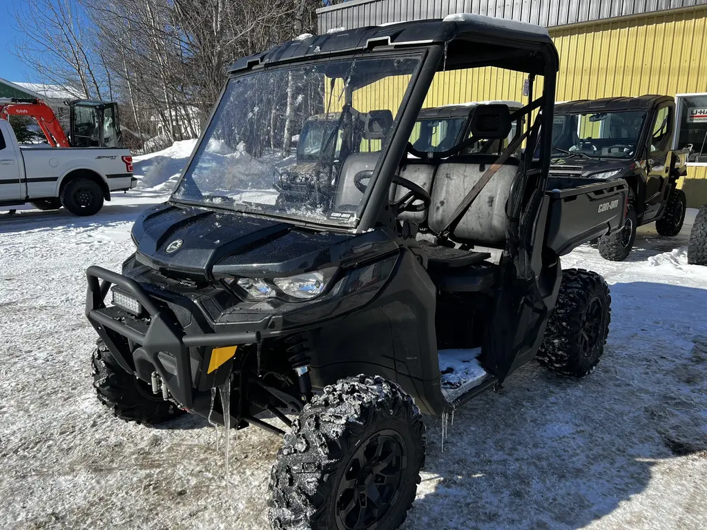 2020 Can-Am DEFENDER HD10