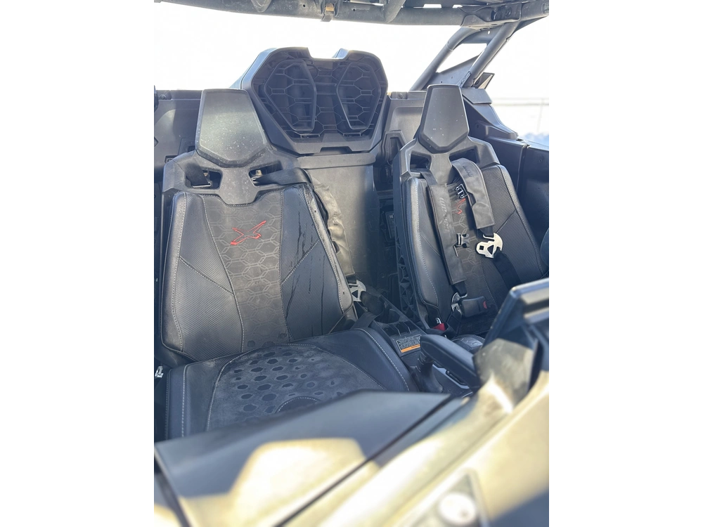 2024 Can-am Maverick R X Rs alt