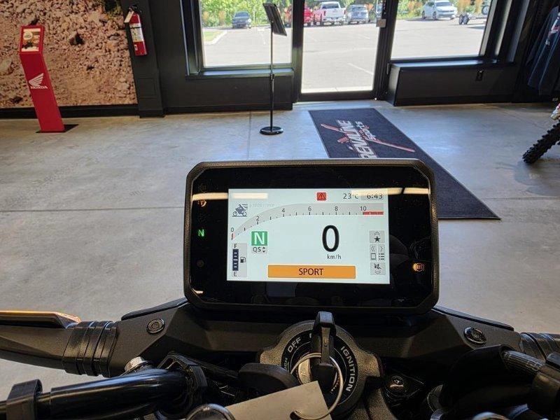 Honda Cb750 Abs 2025 alt