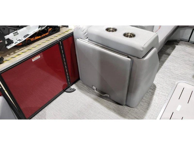 Bennington Marine Bennington 25 Lsrtdst 2023 2023 alt