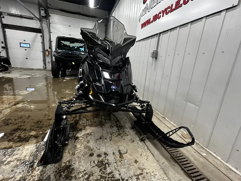 2019 Polaris 800 SWITCHBACK ASSAULT 144 1.35"