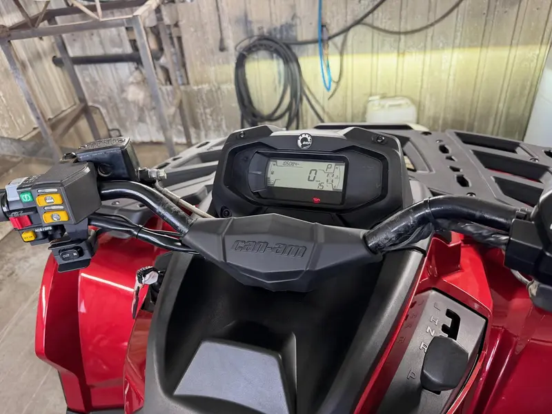2024 Can-Am OUTLANDER MAX XT 850 thumbnail 5