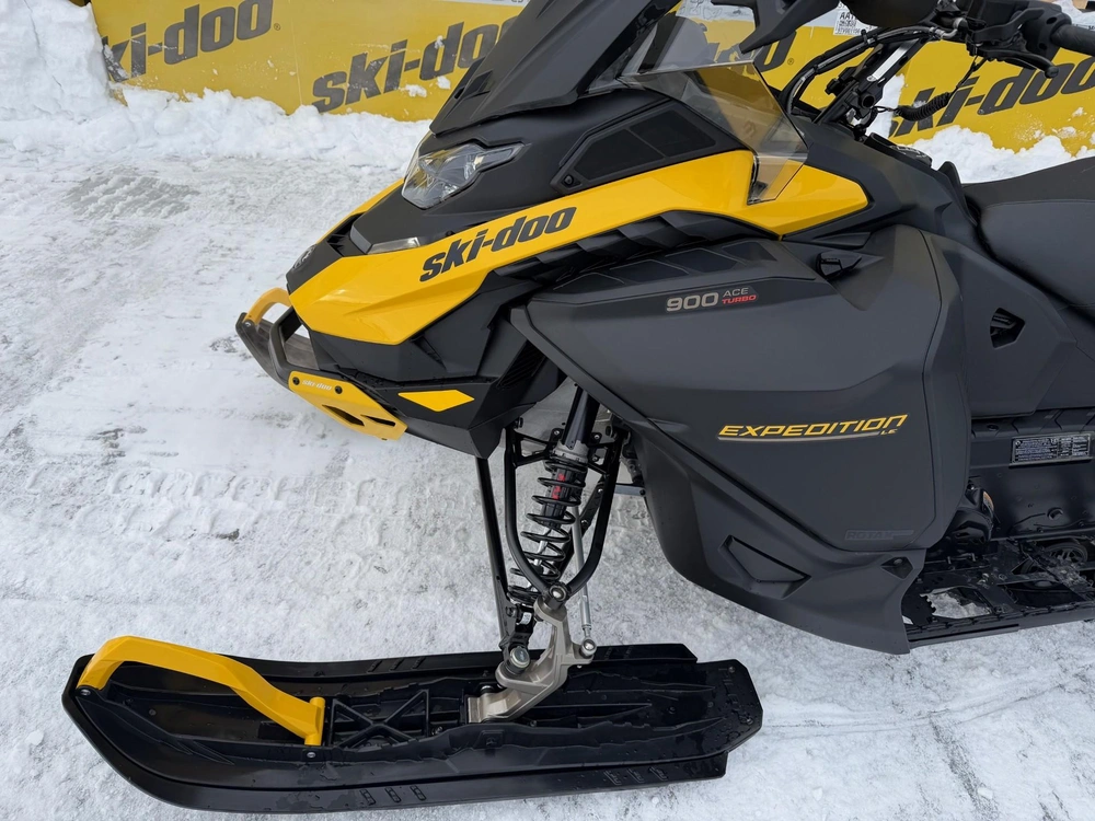 Ski-doo Expedition Le 24 900 Ace Turbo Swt 2026 alt