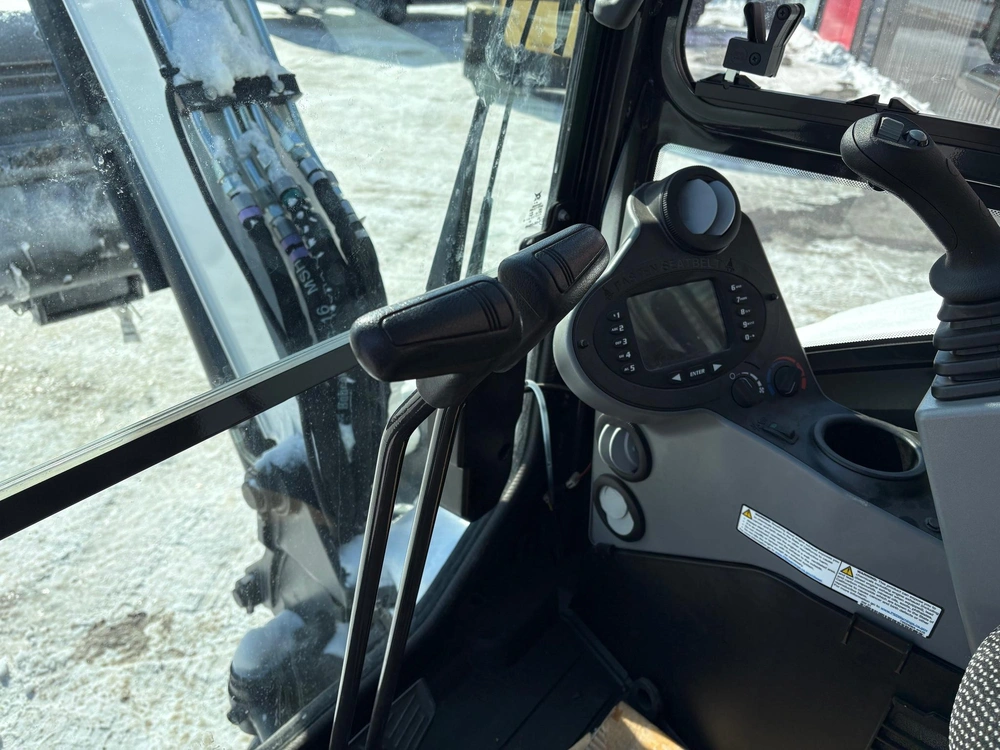 Bobcat E40 R2 2024 alt