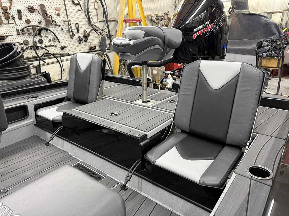 2026 Vexus Avx2085s alt