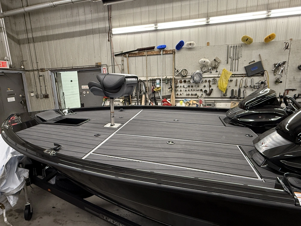 2026 Vexus Avx2085s alt