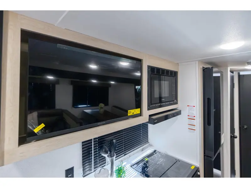 2026 Puma 250RBCE Camping Edition