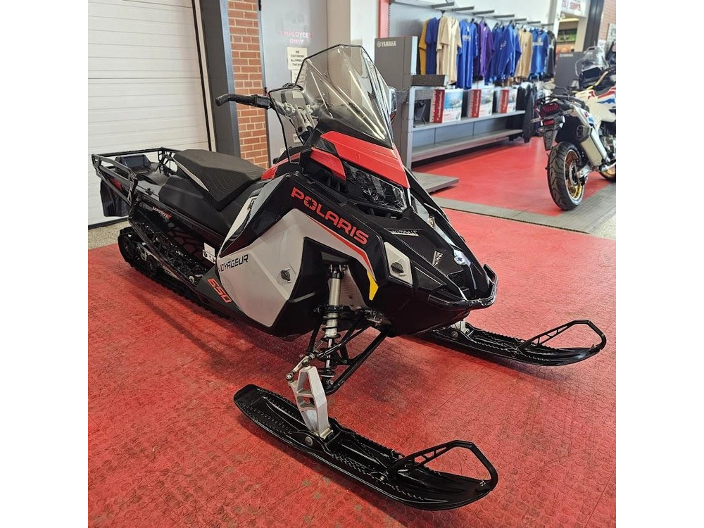 2022 Polaris 650 Voyageur 146 Es alt