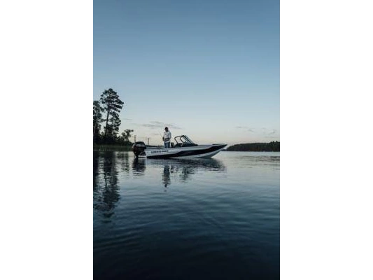 2025 Crestliner 1750 Hawk Wt Js alt