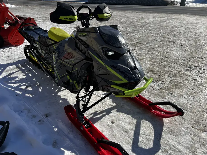 2023 Ski-Doo SUMMIT EXPERT 165