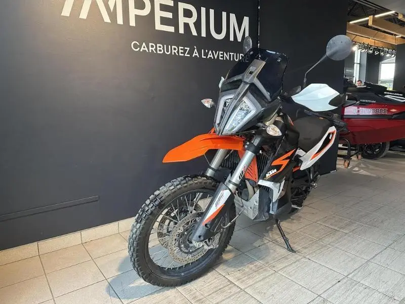2022 KTM 890 ADV R thumbnail 3