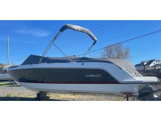 2025 Cobalt Boats Cs22 alt