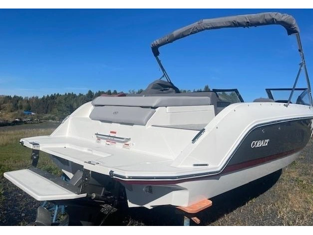 2025 Cobalt Boats Cs22 alt