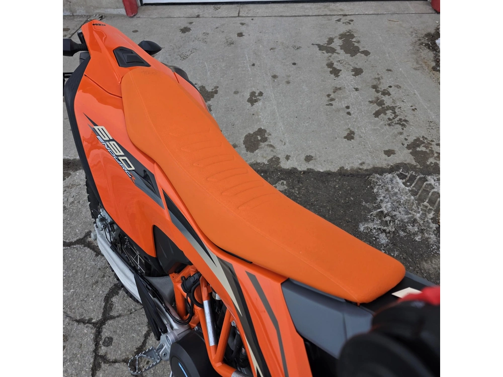2023 Ktm 690 Enduro R alt