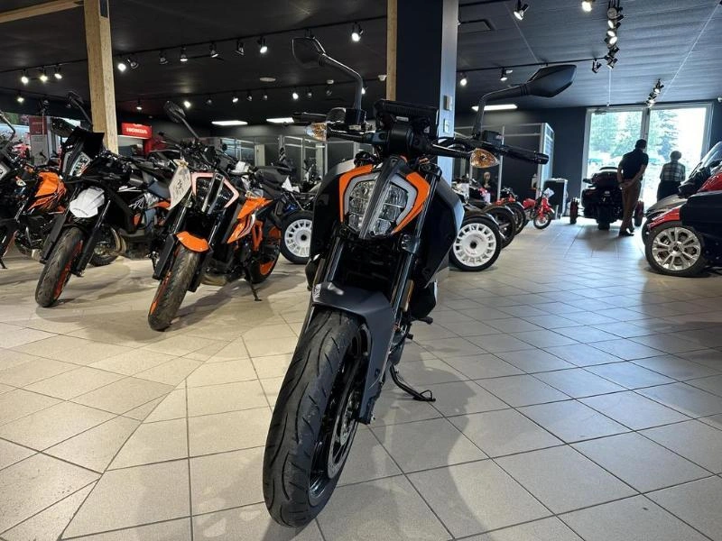 2023 Ktm 390 Duke alt