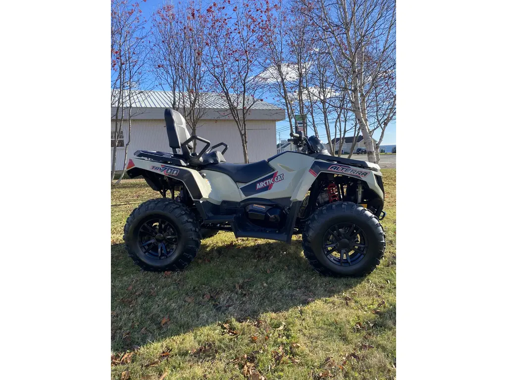 2024 Arctic Cat Alterra TRV 700 EPS
