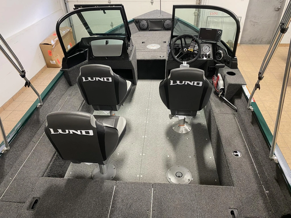 2025 Lund Boat Co 1650 Angler alt