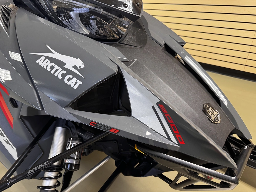 Arctic Cat Riot 144 2022 alt