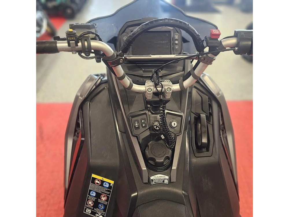 2022 Polaris 850 Rmk Khaos Matryx Slash 155 alt