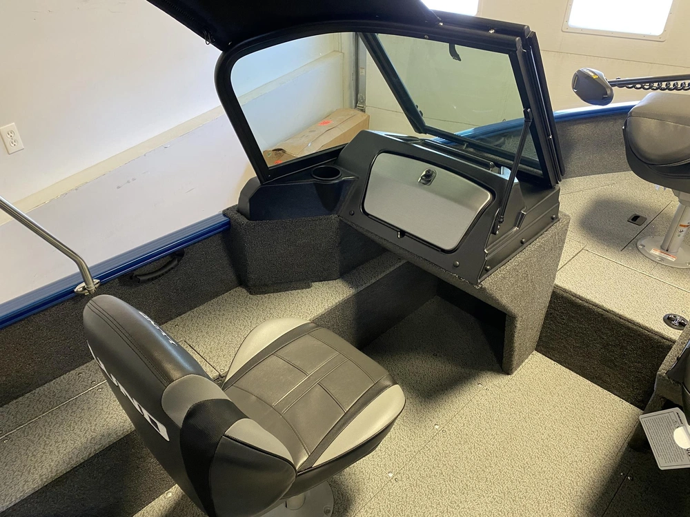 2025 Lund Boat Co 1650 Rebel Xl Sport alt