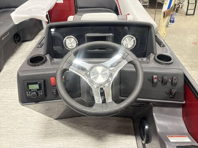 Bennington Marine 21s Swingback Sport 3t Rouge 2026 alt