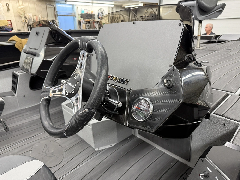 2026 Vexus Avx2085s alt