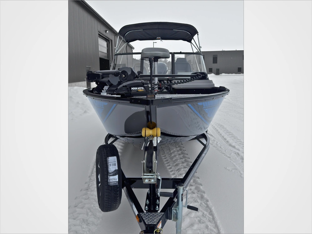 2026 Smoker-craft Adventurer 188 Dc alt