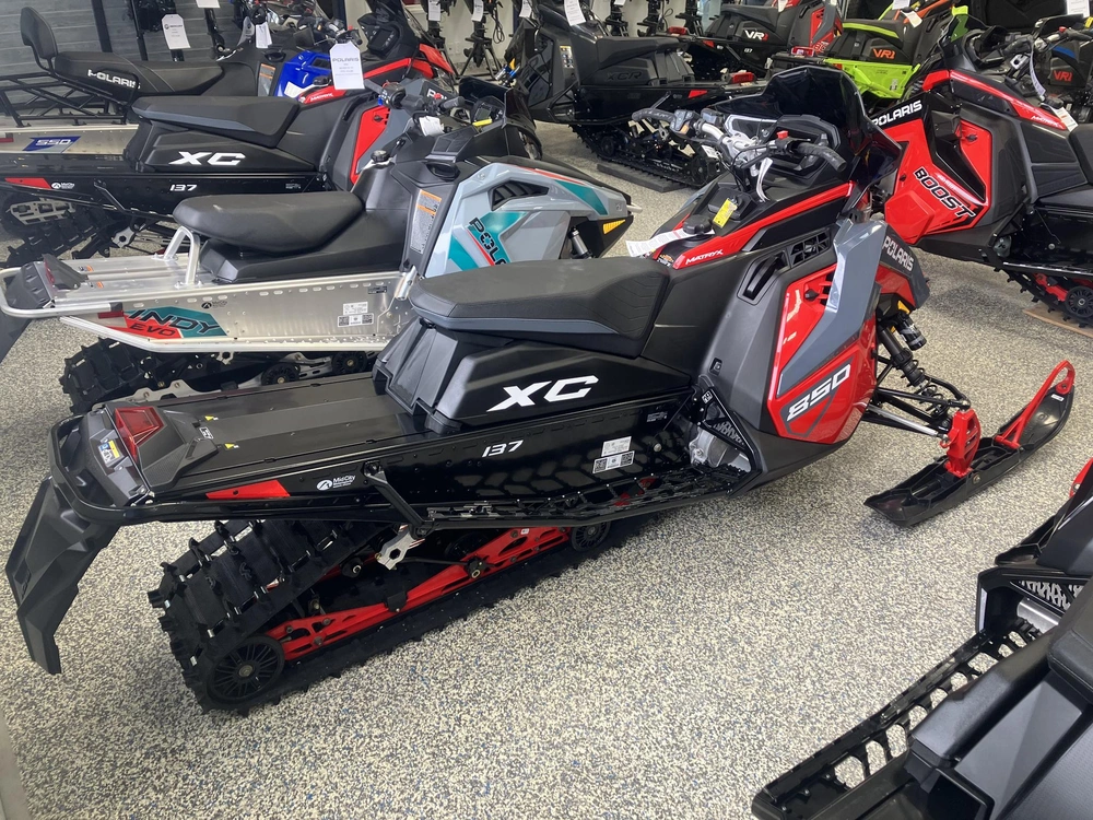 2024 Polaris 850 Indy Xc 137 alt