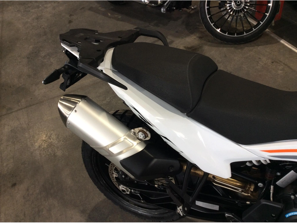 Ktm 790 Adventure 2024 alt