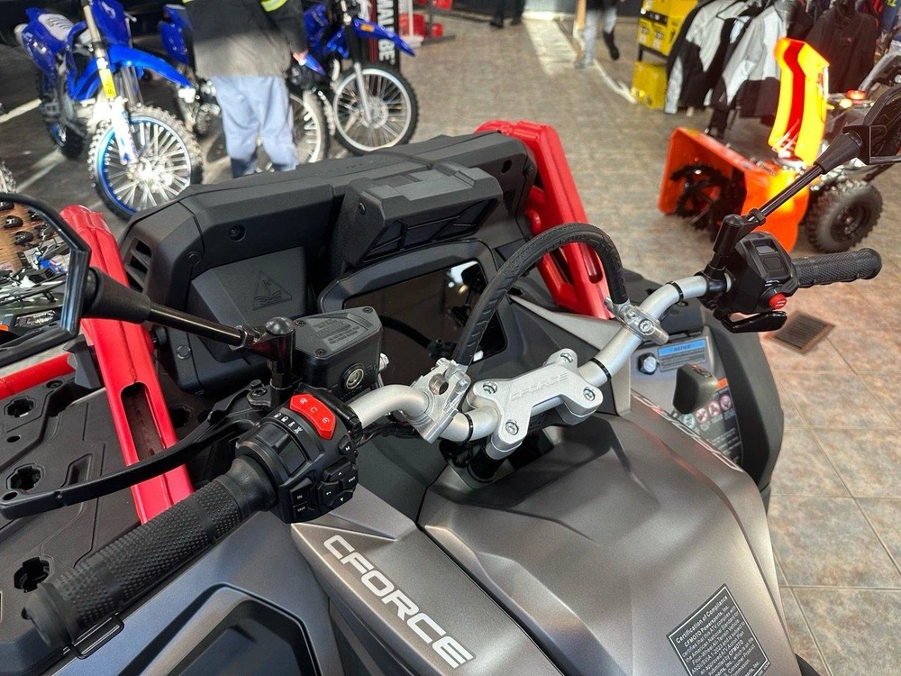 2026 Cfmoto Cforce 1000 Mv alt