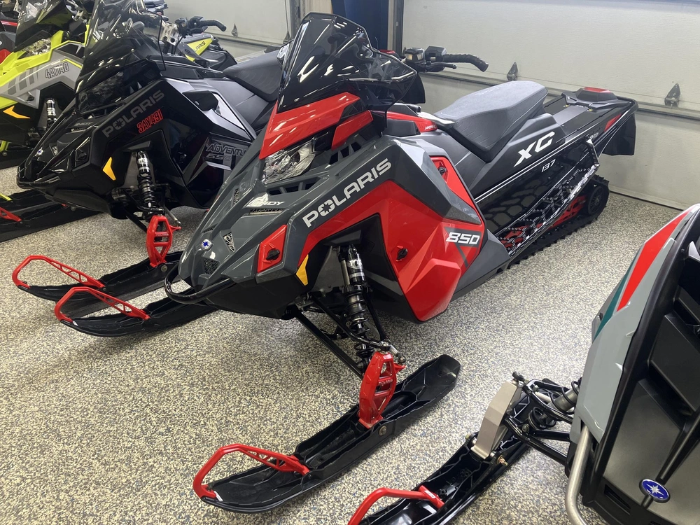 2024 Polaris 850 Indy Xc 137 alt