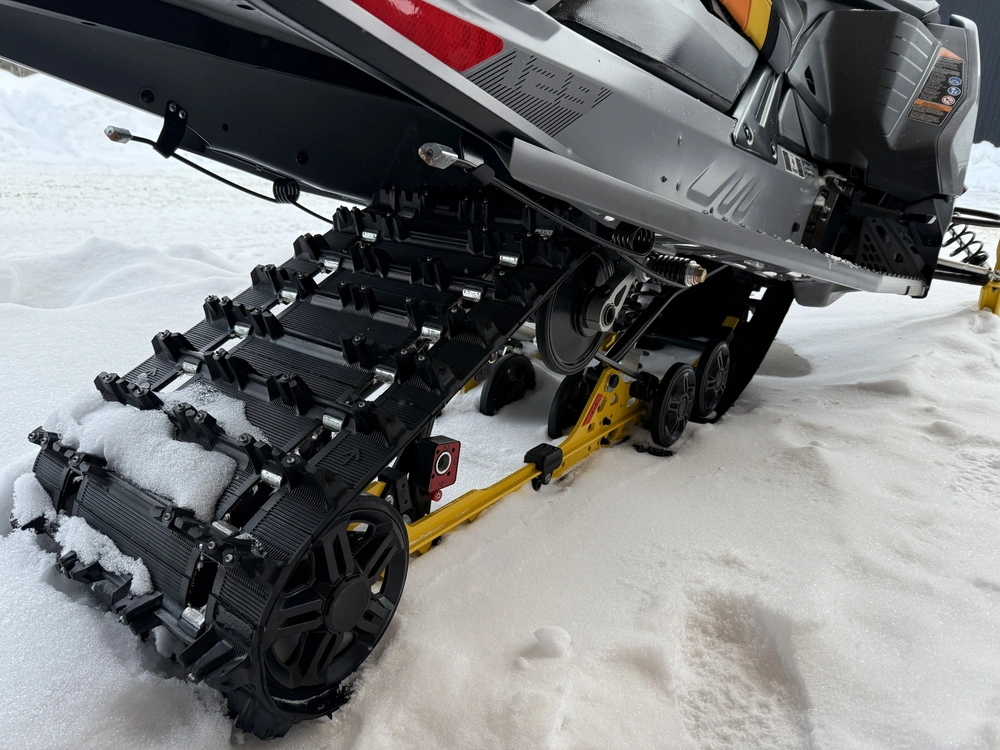 2025 Ski-doo Mxz Adrenaline 129" 850 E-tec W/ Blizzard Pkg. (udsb) alt