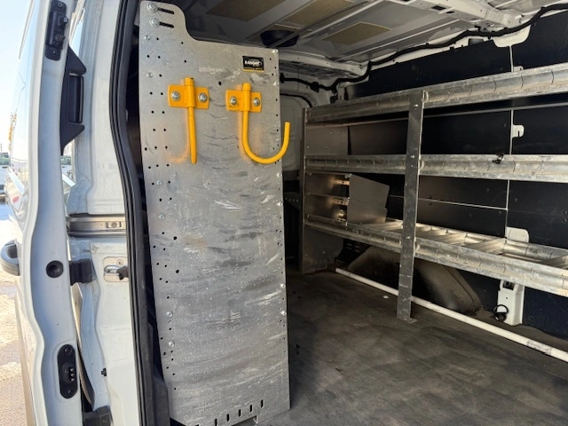 2018 Ford Transit T-250 Cargo Van alt