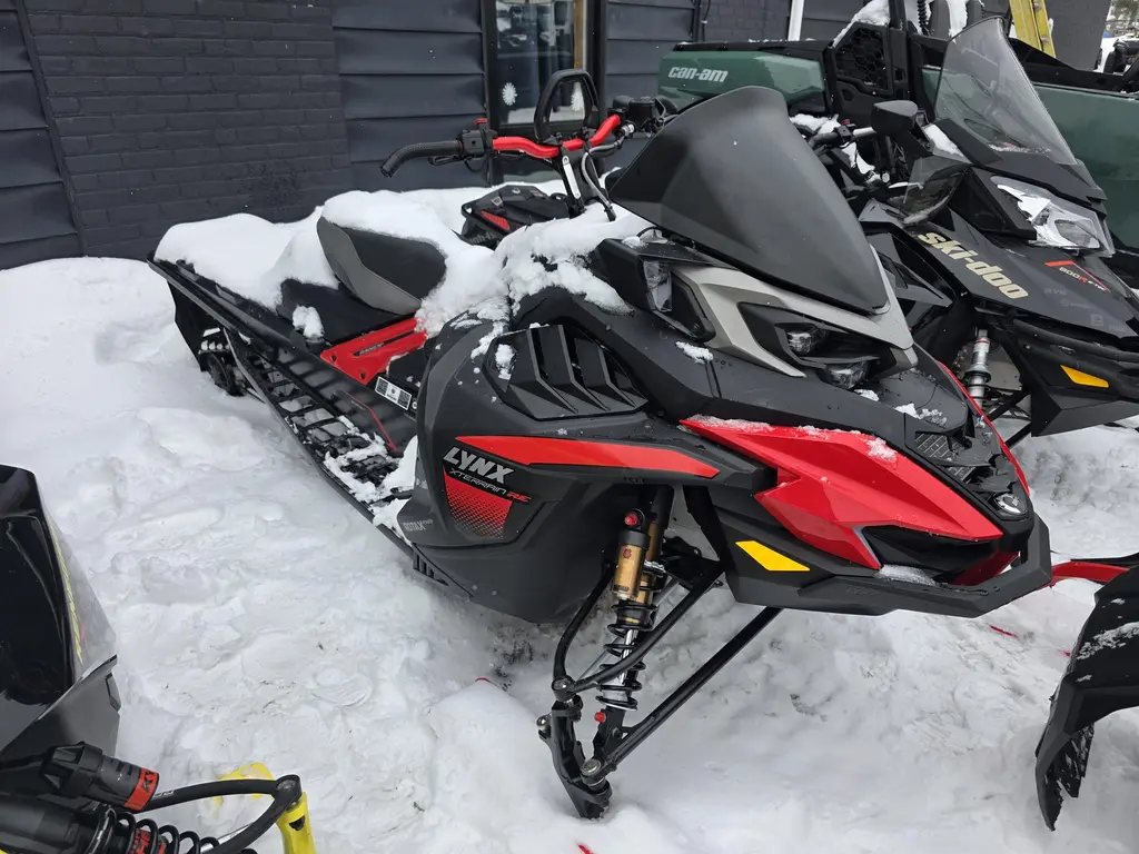 2025 Lynx Xterrain RE 900 Ace Turbo R