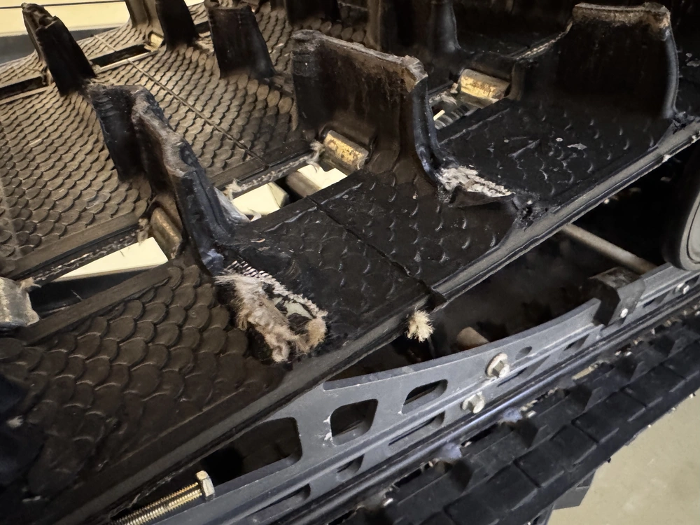 Arctic Cat Riot 144 2022 alt